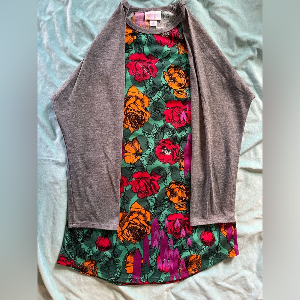 S LuLaRoe Randy Women’s Top